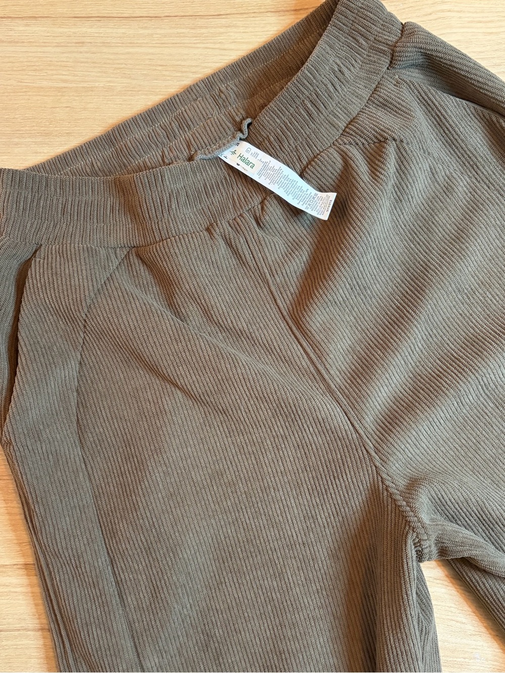 Halara Brown Corduroy Lounge Pants Small Polyester Blend